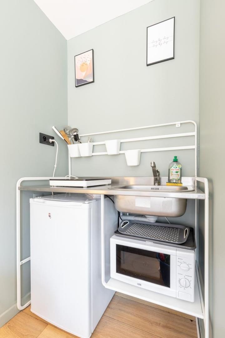 Lovely Studio Fonctionnel Apartment Лил Екстериор снимка